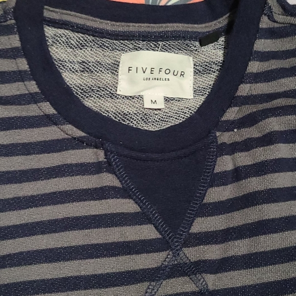 🍍Lightweight Long Sleeve Shirt🍍 - Picture 3 of 6